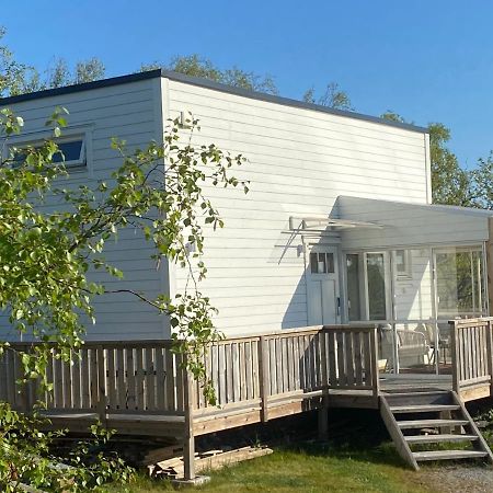 Mycket Trevlig Stuga Pa Braennoe Med Havsutsikt Branno Exterior foto